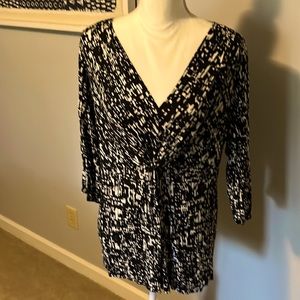 Black and white top dress up or dress down